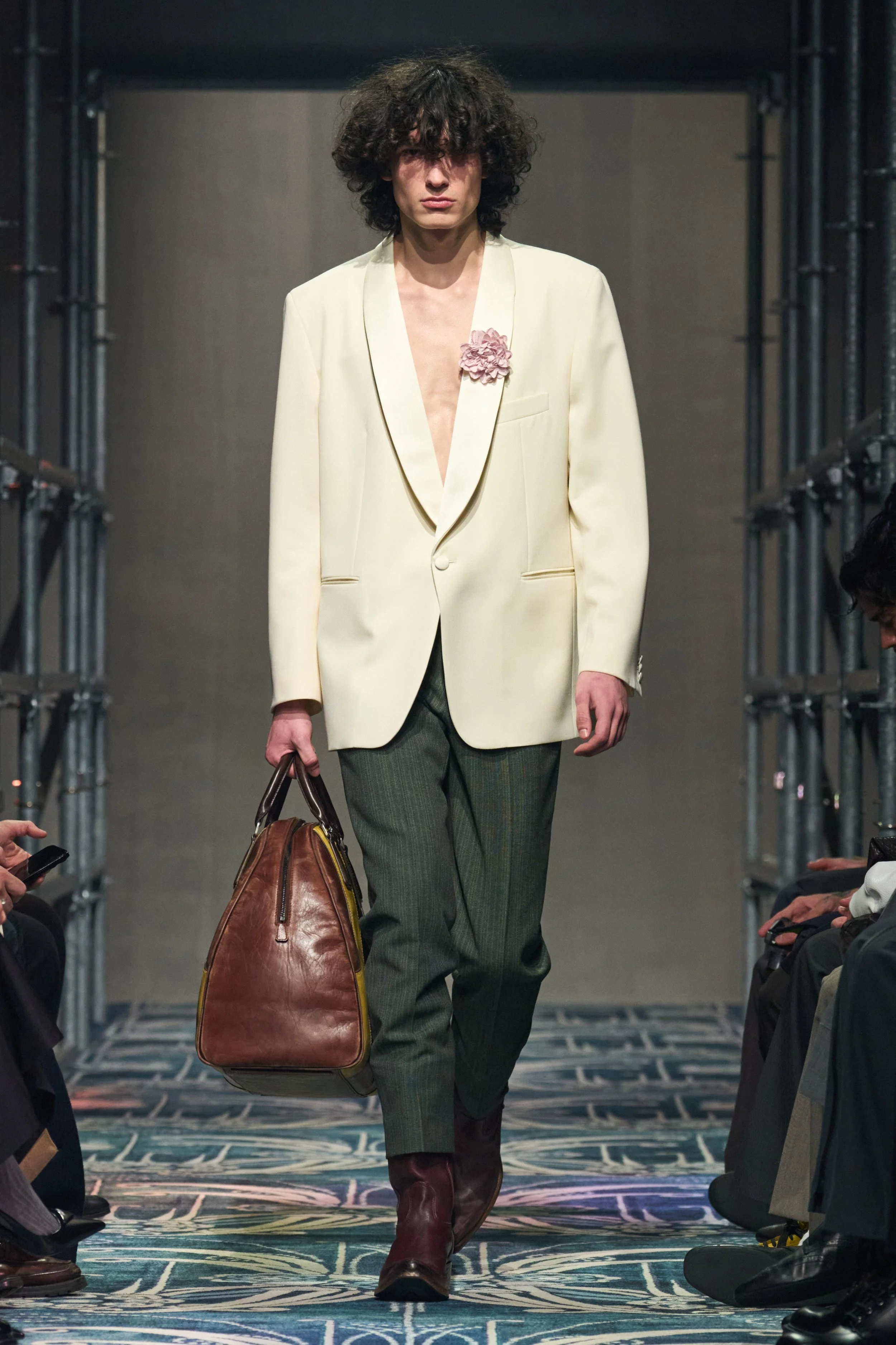 【最終値下げ】PRADA ミラノリブニット PRADA FW25 —